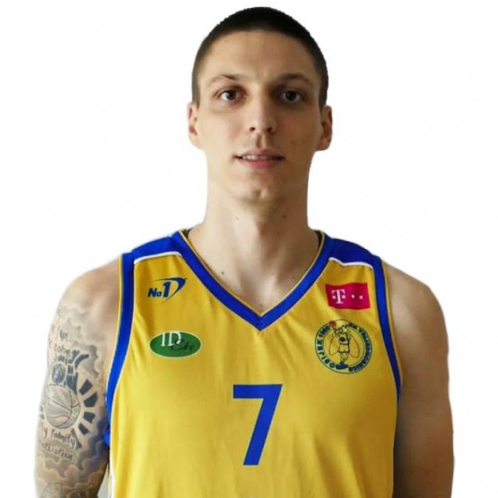 Photo of Robert Kujundzic, 2019-2020 season