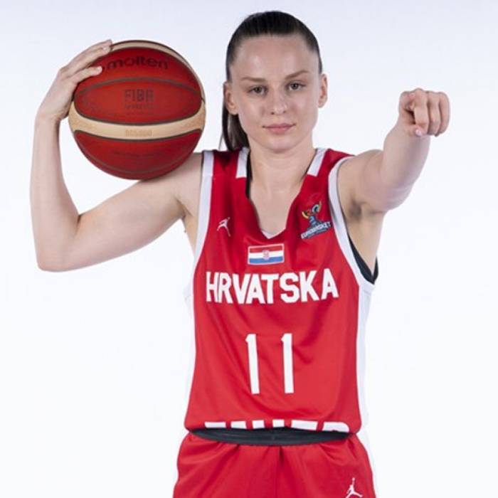 Photo of Ana Petrak, 2021-2022 season