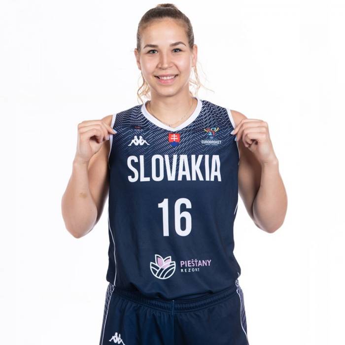 Photo of Alica Moravcikova, 2021-2022 season