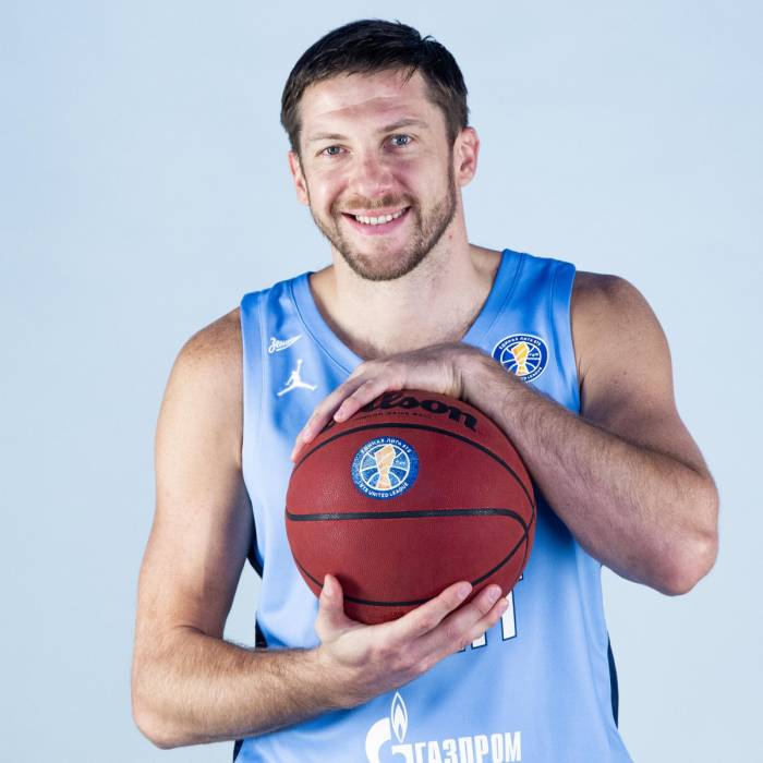 Photo de Evgeny Voronov, saison 2019-2020