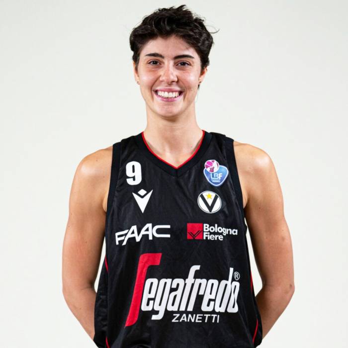 Photo of Giulia Ciavarella, 2021-2022 season