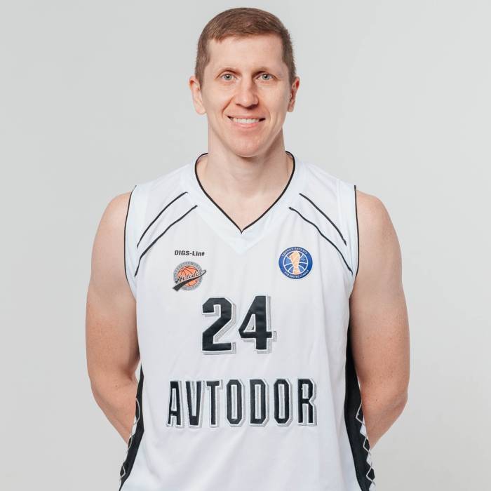 Photo of Evgeniy Kolesnikov, 2021-2022 season