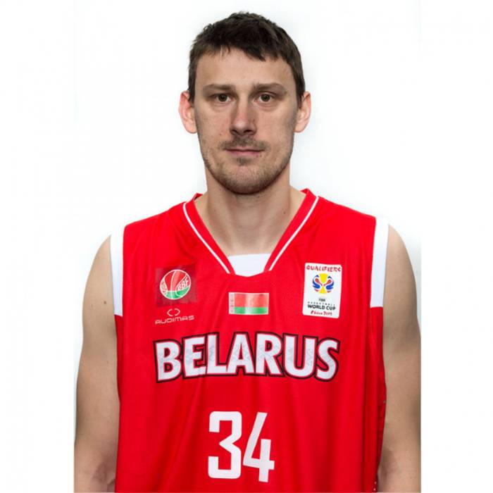 Photo of Aliaksandr Pustahvar, 2017-2018 season