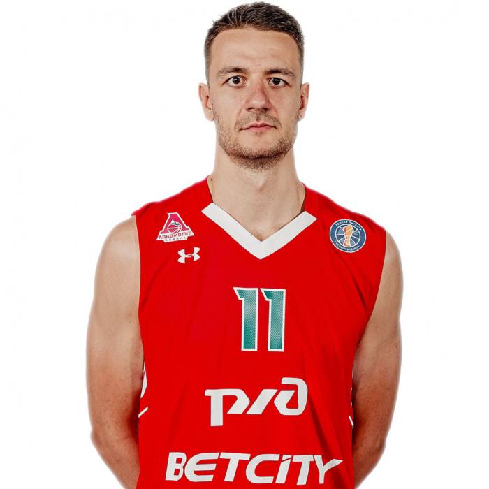 Foto di Stanislav Ilnitskiy, stagione 2019-2020