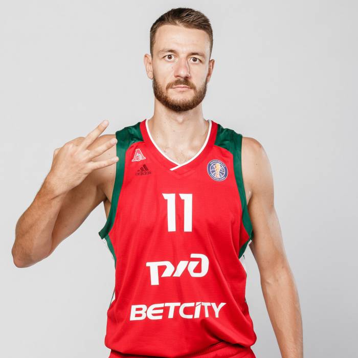 Photo of Stanislav Ilnitskiy, 2020-2021 season