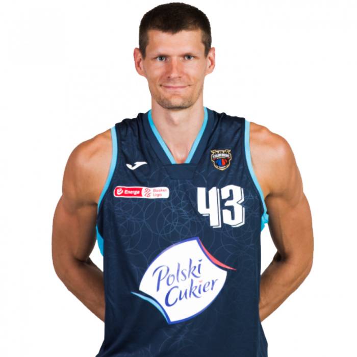 Photo of Aleksander Perka, 2020-2021 season