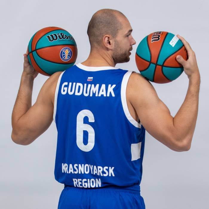 Photo of Aleksandr Gudumak, 2021-2022 season
