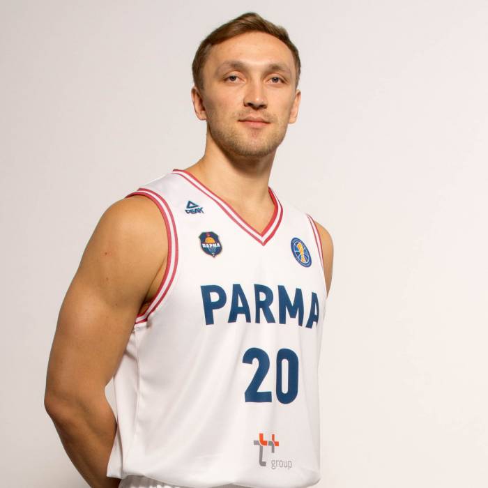 Photo of Maksim Dybovskiy, 2017-2018 season