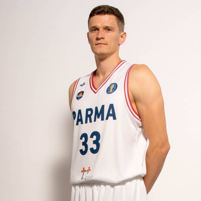 Photo of Sergey Chernov, 2017-2018 season