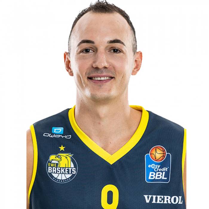 Photo of Karsten Tadda, 2019-2020 season