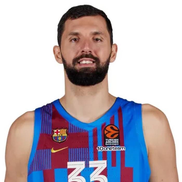 Photo of Nikola Mirotic, 2021-2022 season