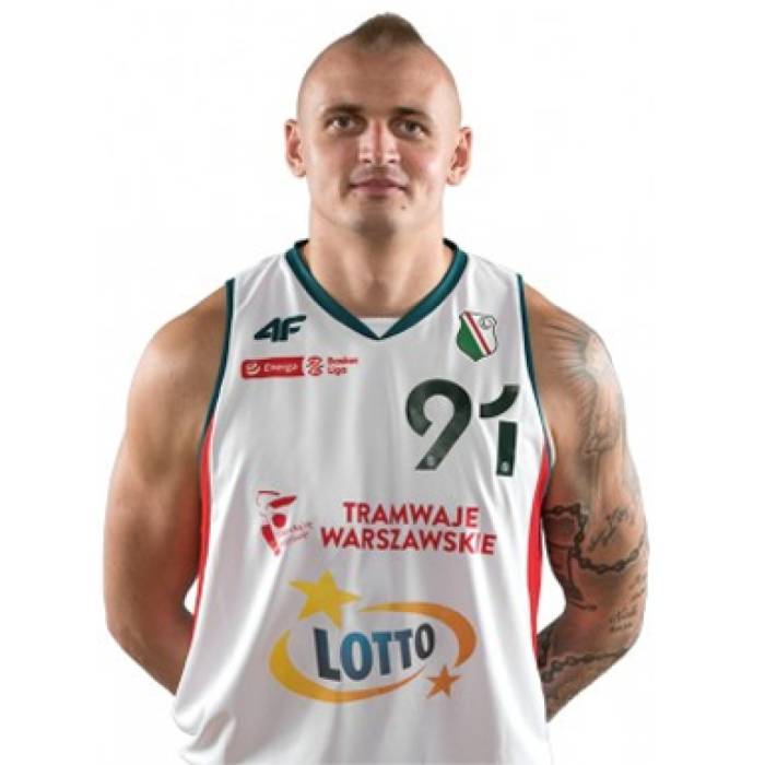 Photo of Dariusz Wyka, 2021-2022 season