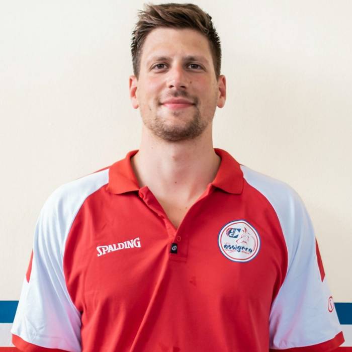 Photo of Lorenzo Molinaro, 2019-2020 season