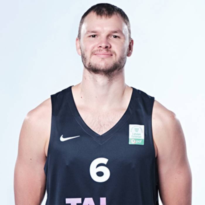 Photo of Oliver Metsalu, 2021-2022 season