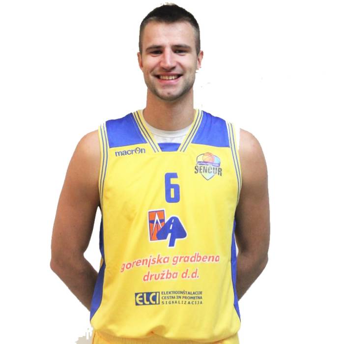Foto de Matej Rojc, temporada 2019-2020