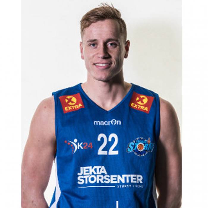 Photo of Henrik Lange, 2016-2017 season