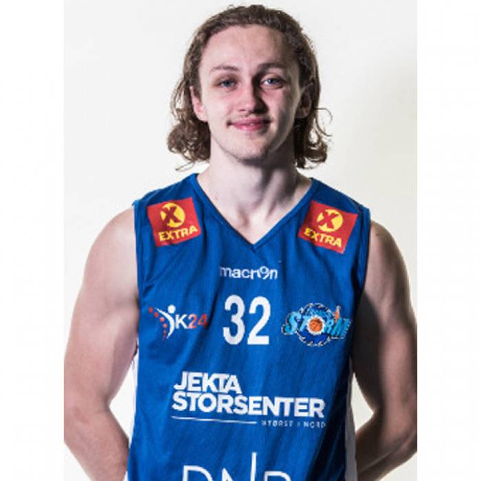Photo of Simen Samuelsen, 2016-2017 season