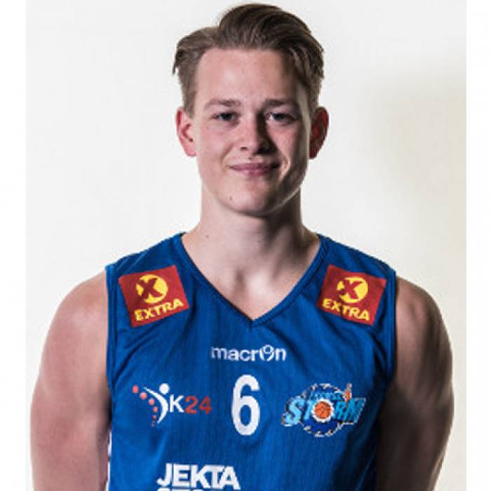Photo of Odin Bangsund, 2016-2017 season