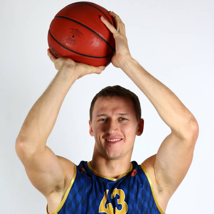 Photo of Nikolay Zhmako, 2016-2017 season