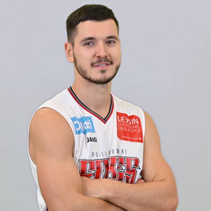 Photo of Lucas Pythoud, 2019-2020 season