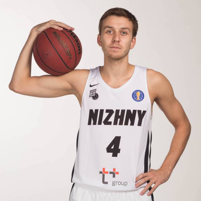 Photo of Artem Komolov, 2017-2018 season