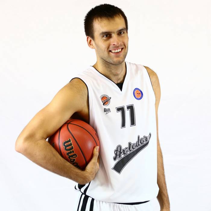 Photo of Alan Makiev, 2016-2017 season