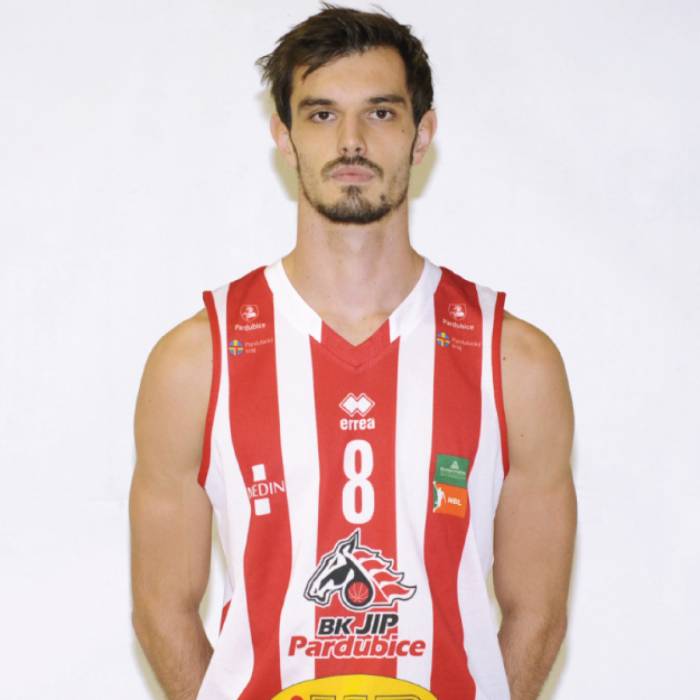 Photo of Viktor Pulpan, 2019-2020 season
