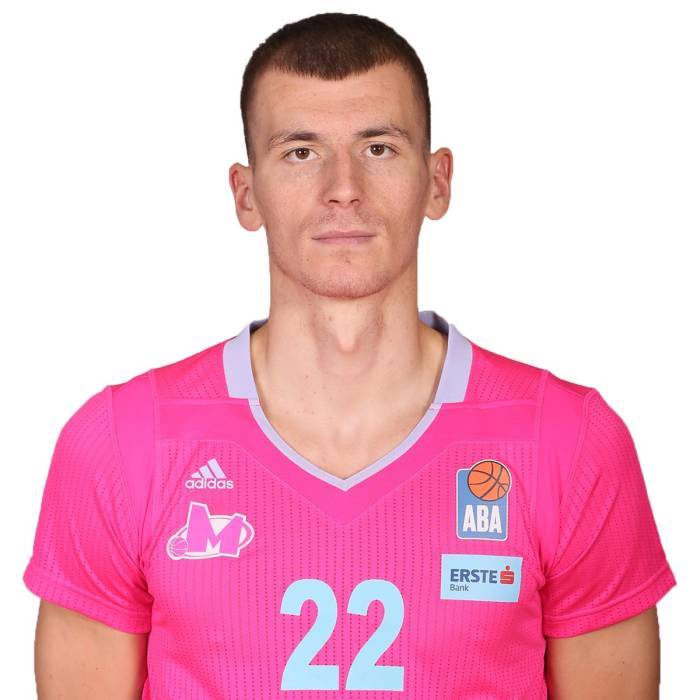 Photo of Borisa Simanic, 2021-2022 season