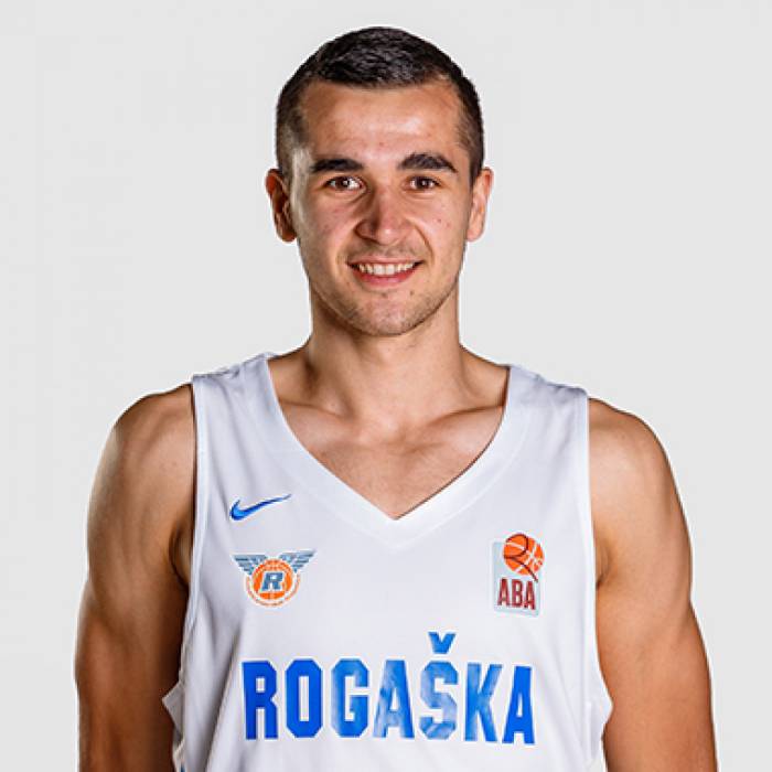 Foto de Stefan Mijovic, temporada 2018-2019