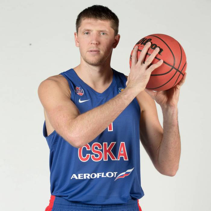 Photo of Viktor Khryapa, 2017-2018 season