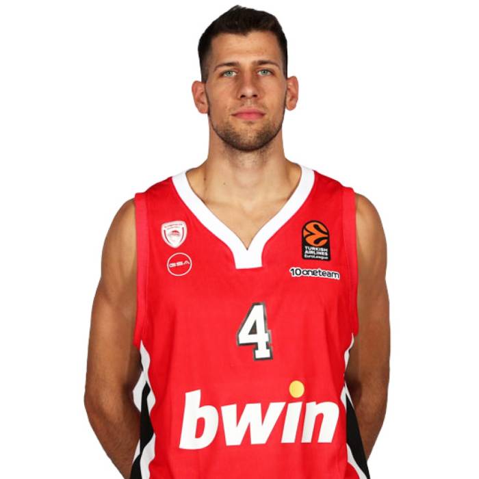 Photo of Michalis Lountzis, 2021-2022 season