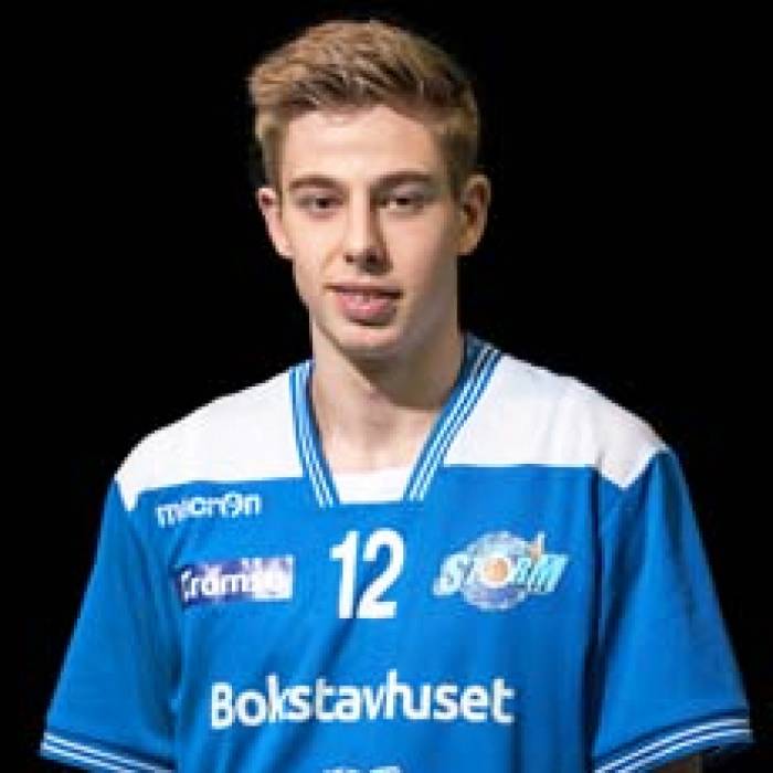 Photo of Aron Finstad, 2017-2018 season