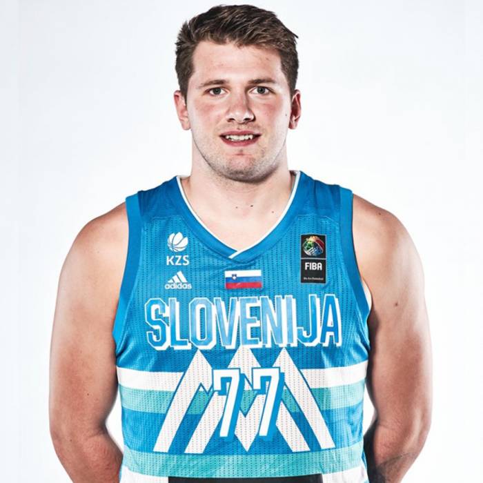 Photo of Luka Doncic, 2021-2022 season