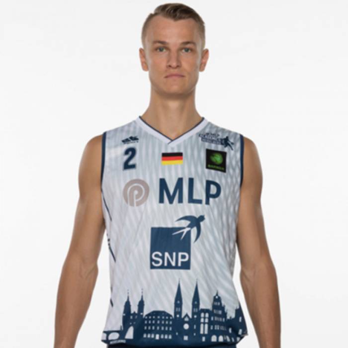 Photo of Niklas Wurzner, 2019-2020 season