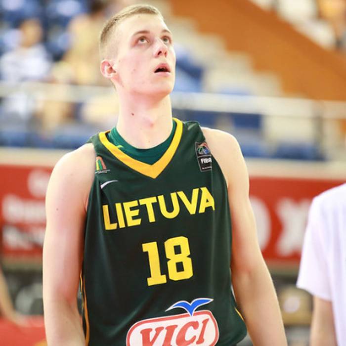 Photo of Grantas Vasiliauskas, 2016-2017 season