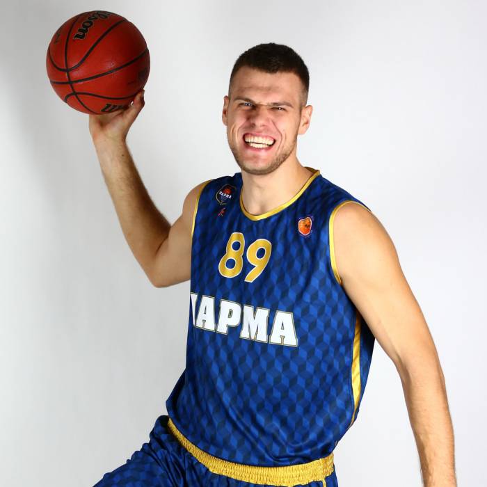 Photo of Aleksandr Vinnik, 2016-2017 season
