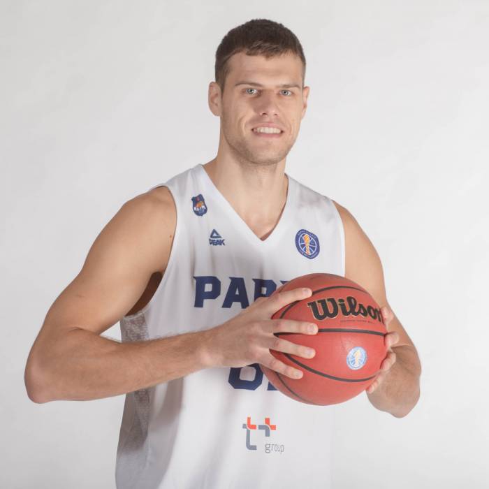 Photo of Aleksandr Vinnik, 2018-2019 season