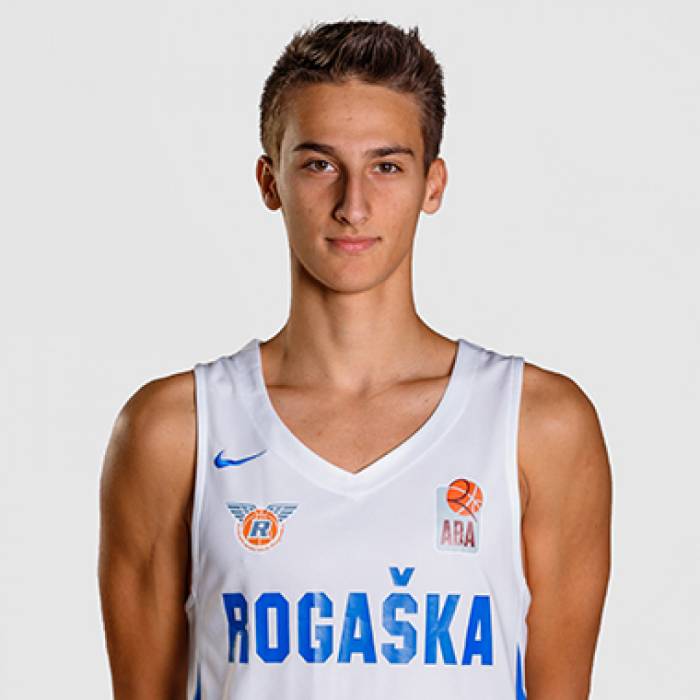 Photo of Luka Bozak, 2018-2019 season