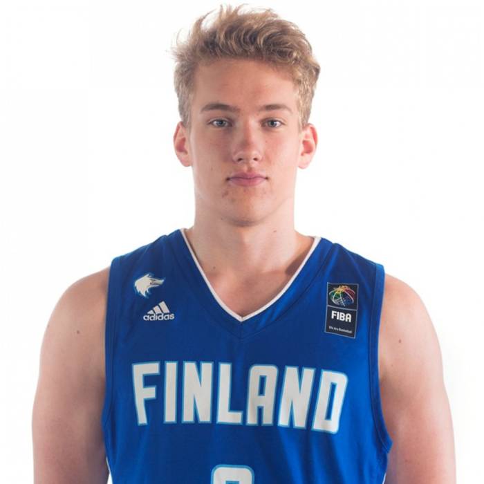 Photo of Niilo Karkkainen, 2019-2020 season