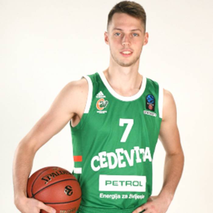 Photo de Petar Vujacic, saison 2019-2020