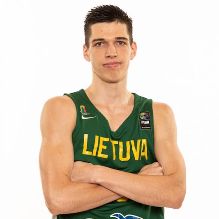 Photo of Marius Valinskas, 2019-2020 season