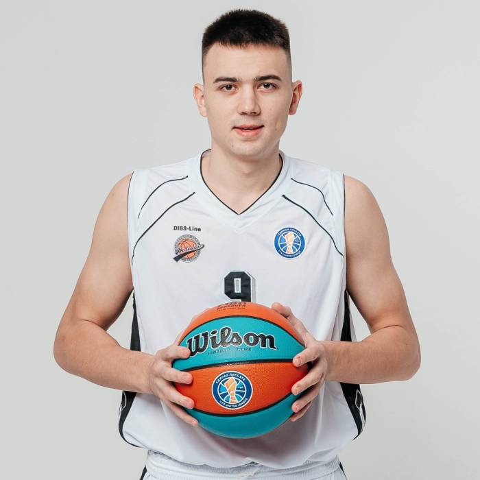 Photo of Aleksandr Petenev, 2021-2022 season