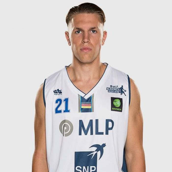 Photo of Jakob Schoepe, 2018-2019 season