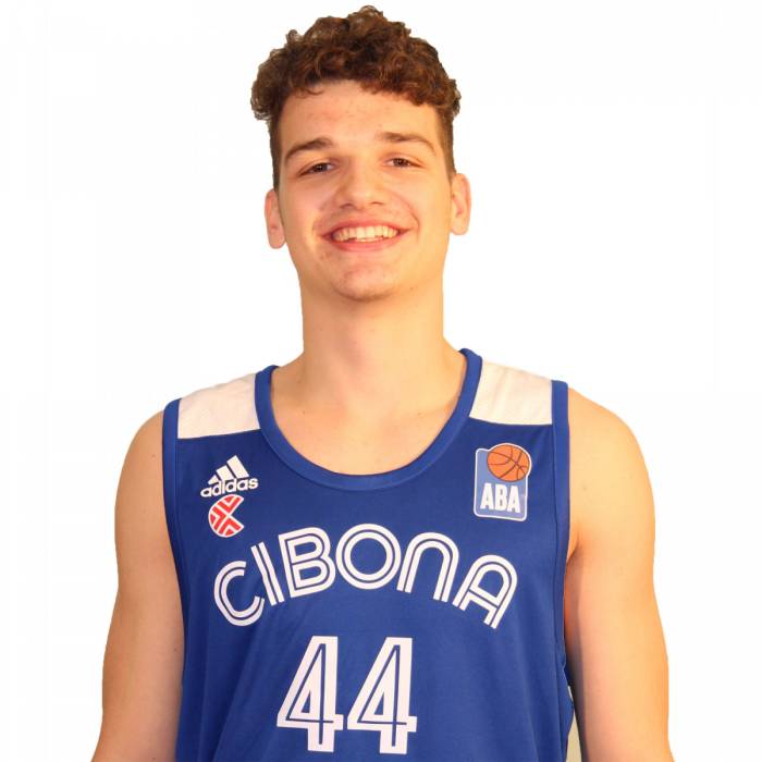 Photo of Filip Paponja, 2019-2020 season
