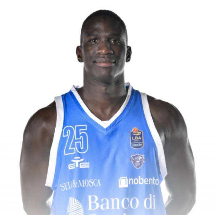 Photo of Ousmane Diop, 2021-2022 season