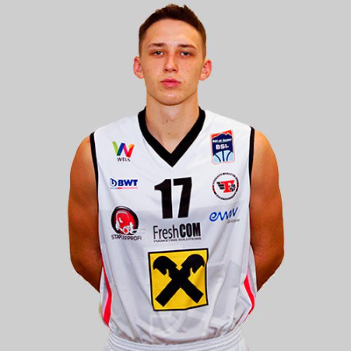 Photo of Lukas Reichle, 2020-2021 season