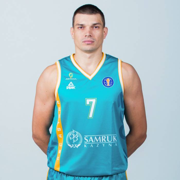 Photo of Nikolay Bazhin, 2021-2022 season