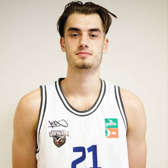 Photo of Oliver Kulenovic, 2019-2020 season