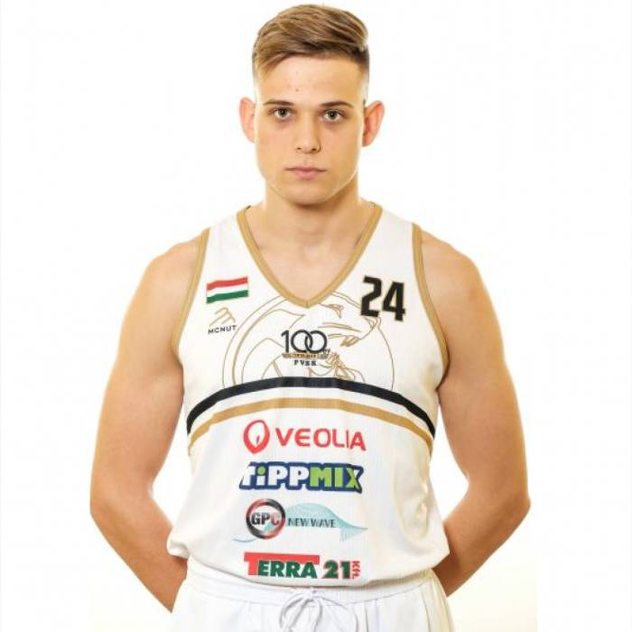 Photo of Miljan Popadic, 2019-2020 season