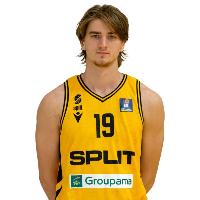 Photo of Lovro Gnjidic, 2023-2024 season